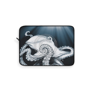 Octopus Tentacles Moon Rays Ink Art Laptop Sleeve 15